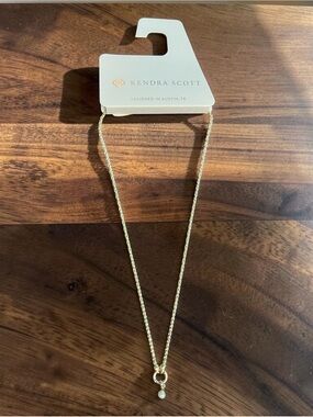 Kendra Scott Gold Pearl Pendant Necklace